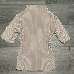 NWOT Dazy Light Pink Pleated Top S/M